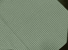 Tischwäsche gefaltet weiß-grün kariert