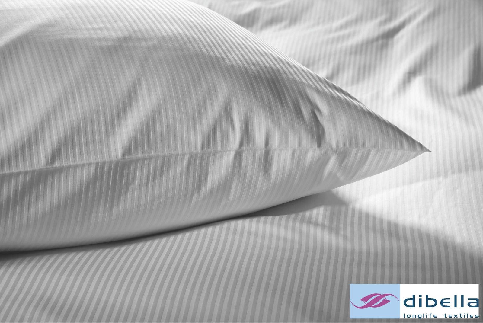 Detailaufnahme Kissen und Decke