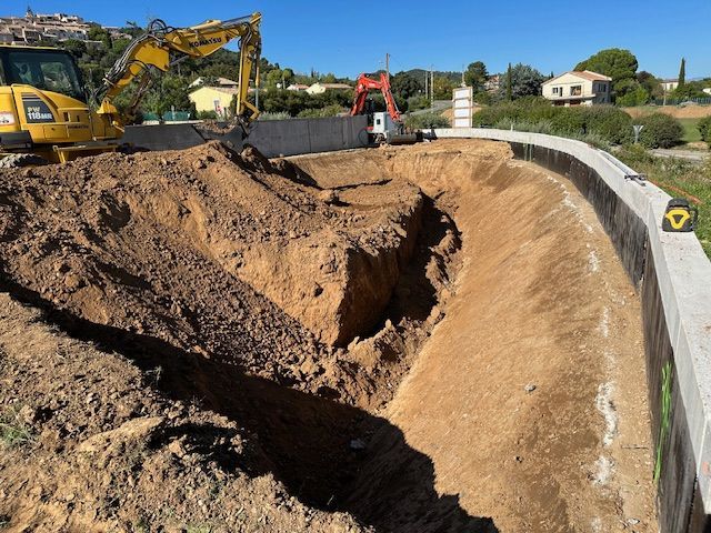 Préparation du terrain avec des travaux de terrassement