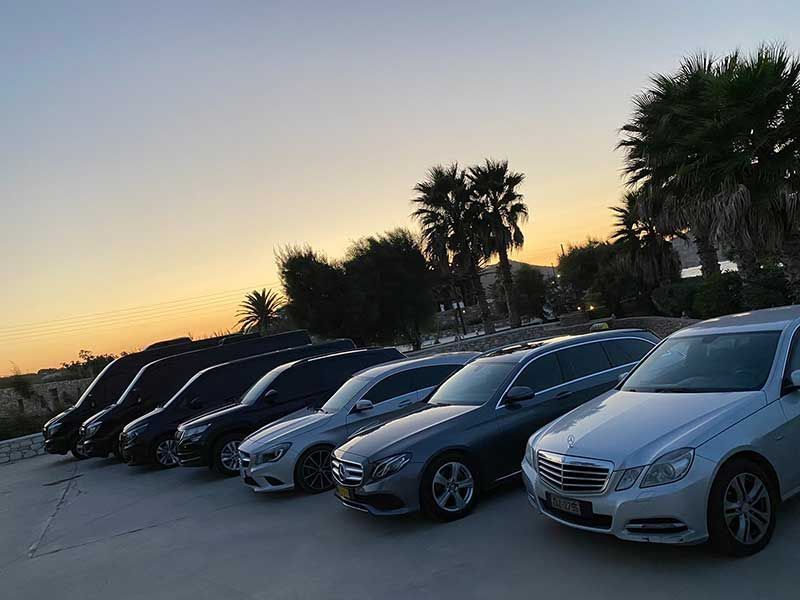 Paros Taxi & Mini Bus Petropoulos