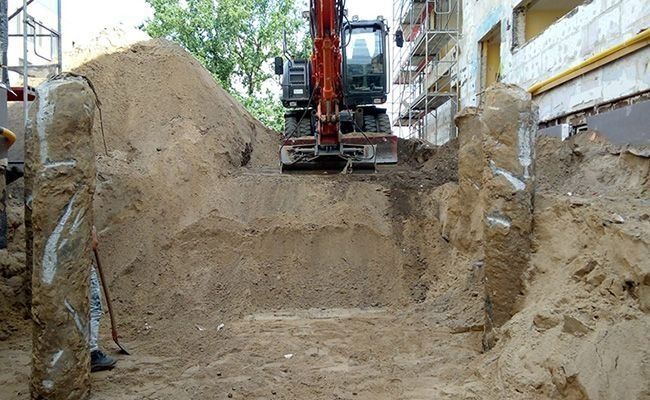 VAT GmbH bei Baugruben-Arbeiten