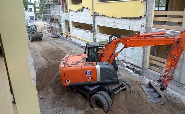 VAT GmbH bei Baugruben-Arbeiten