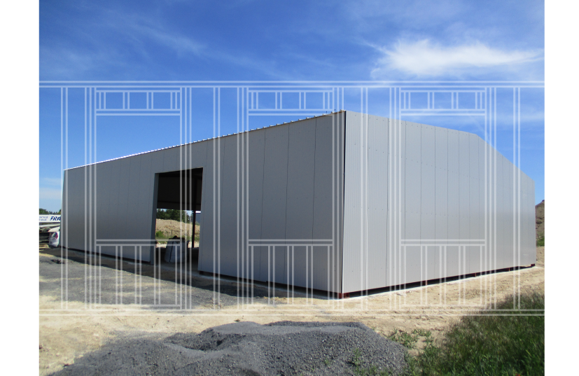 Bâtiment industriel gris avec toit voûté, porte et plan superposé sur un ciel bleu.