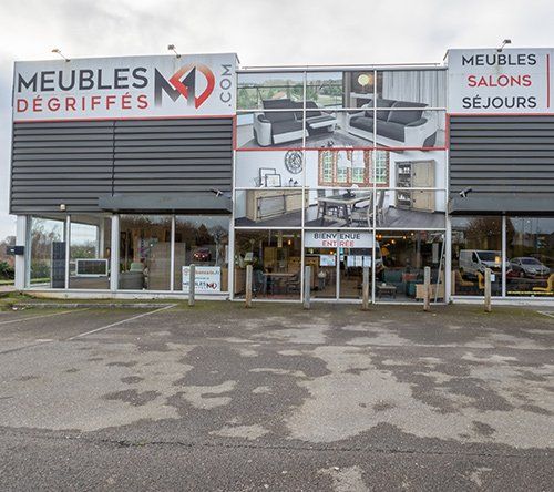 Magasin de meubles