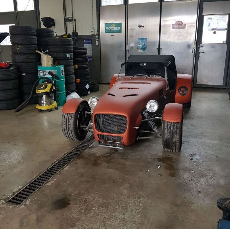 voiture ancienne