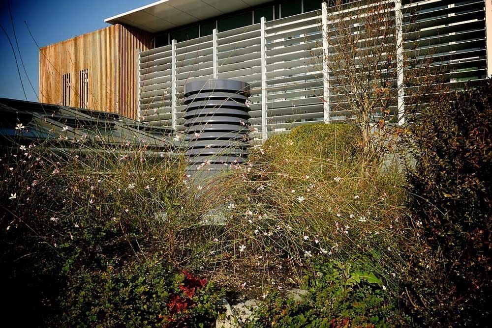 Toiture végétal des Ponts Jumeaux à Toulouse