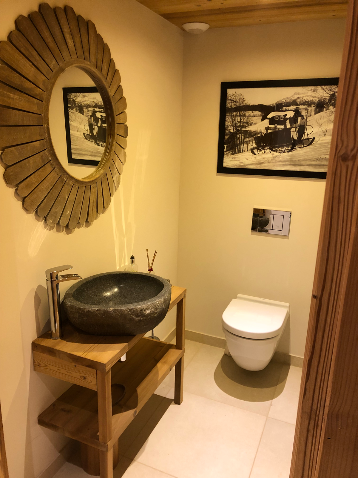 Salle de bains refaite avec des WC