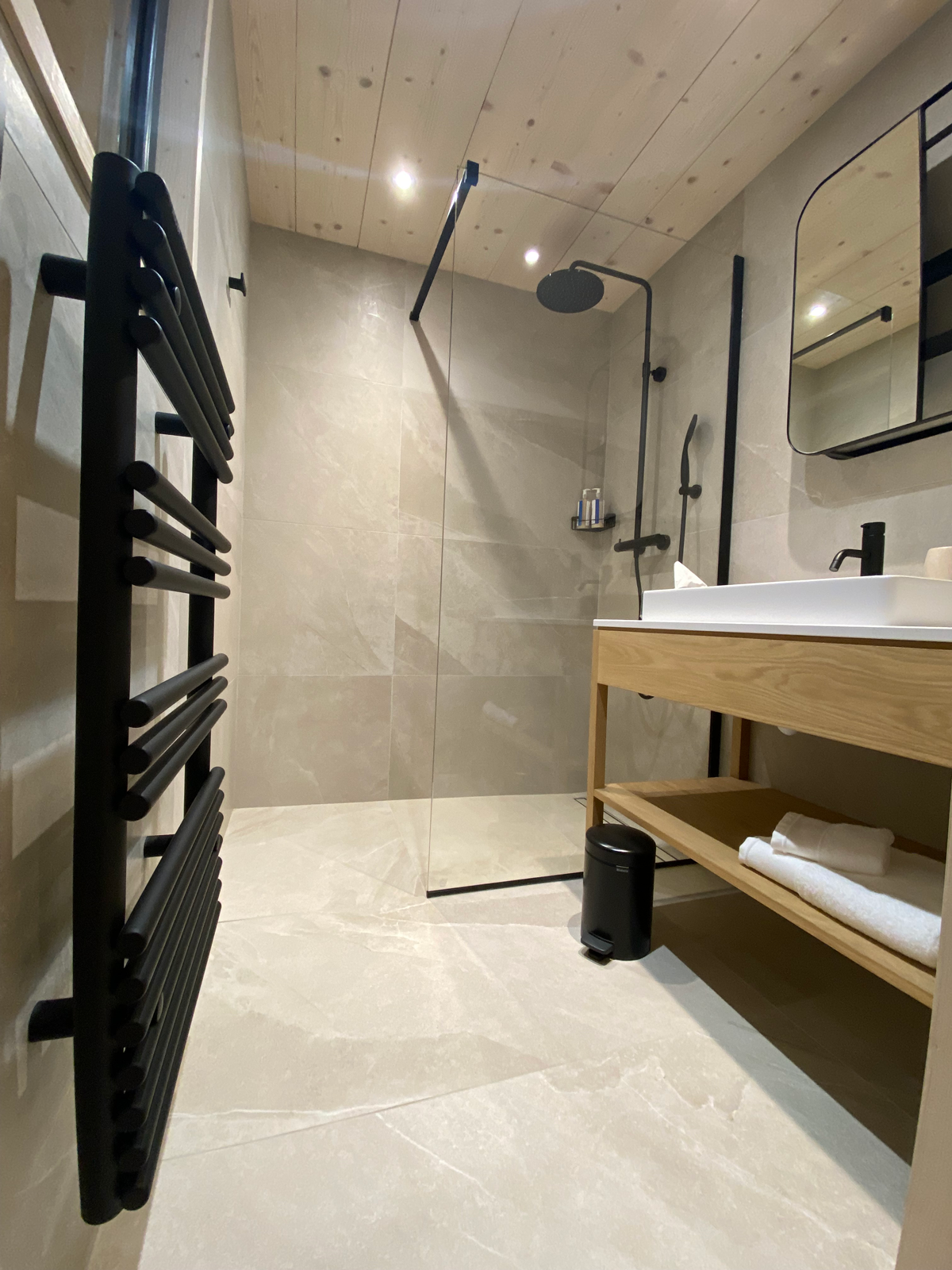 Salle de bains refaite à neuf