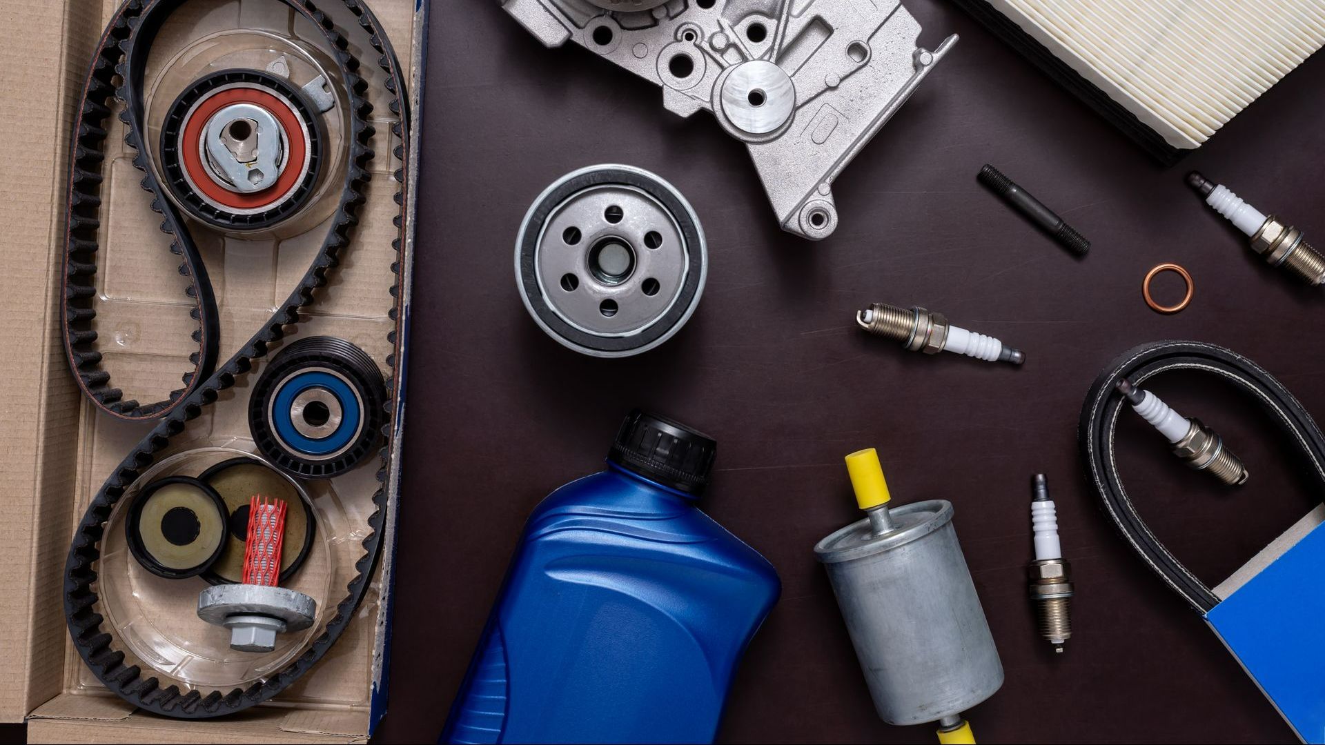 Diverses pièces détachées pour la voiture