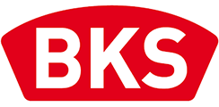 Weißer „BKS“-Text in einem roten, abgerundeten Rechteck.
