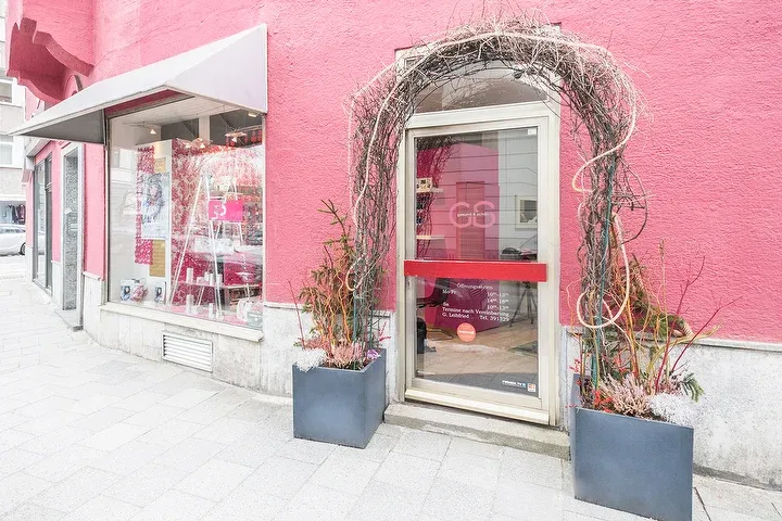 Gesund & Schön Kosmetiksalon für Gesichtsbehandlung in München
