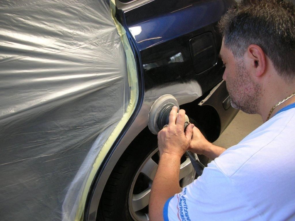 Undergrund sauber vorbehandeln - Autospritzwerk Auricchio - Dübendorf