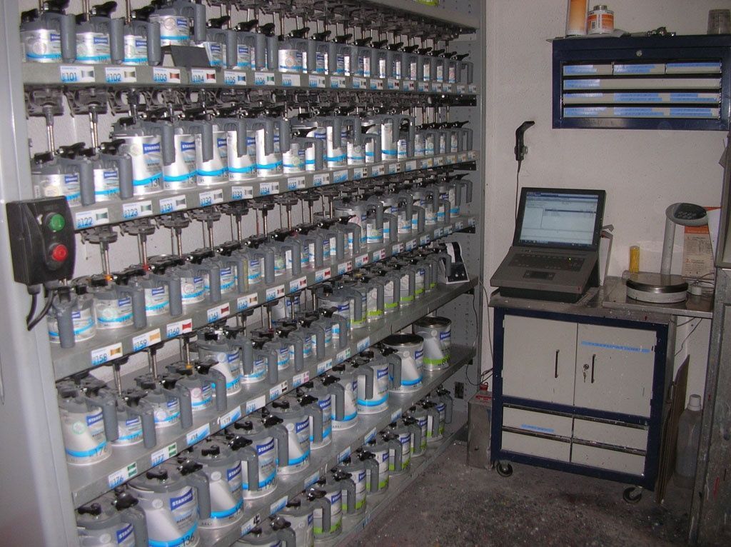 Mischraum - Autospritzwerk Auricchio - Dübendorf