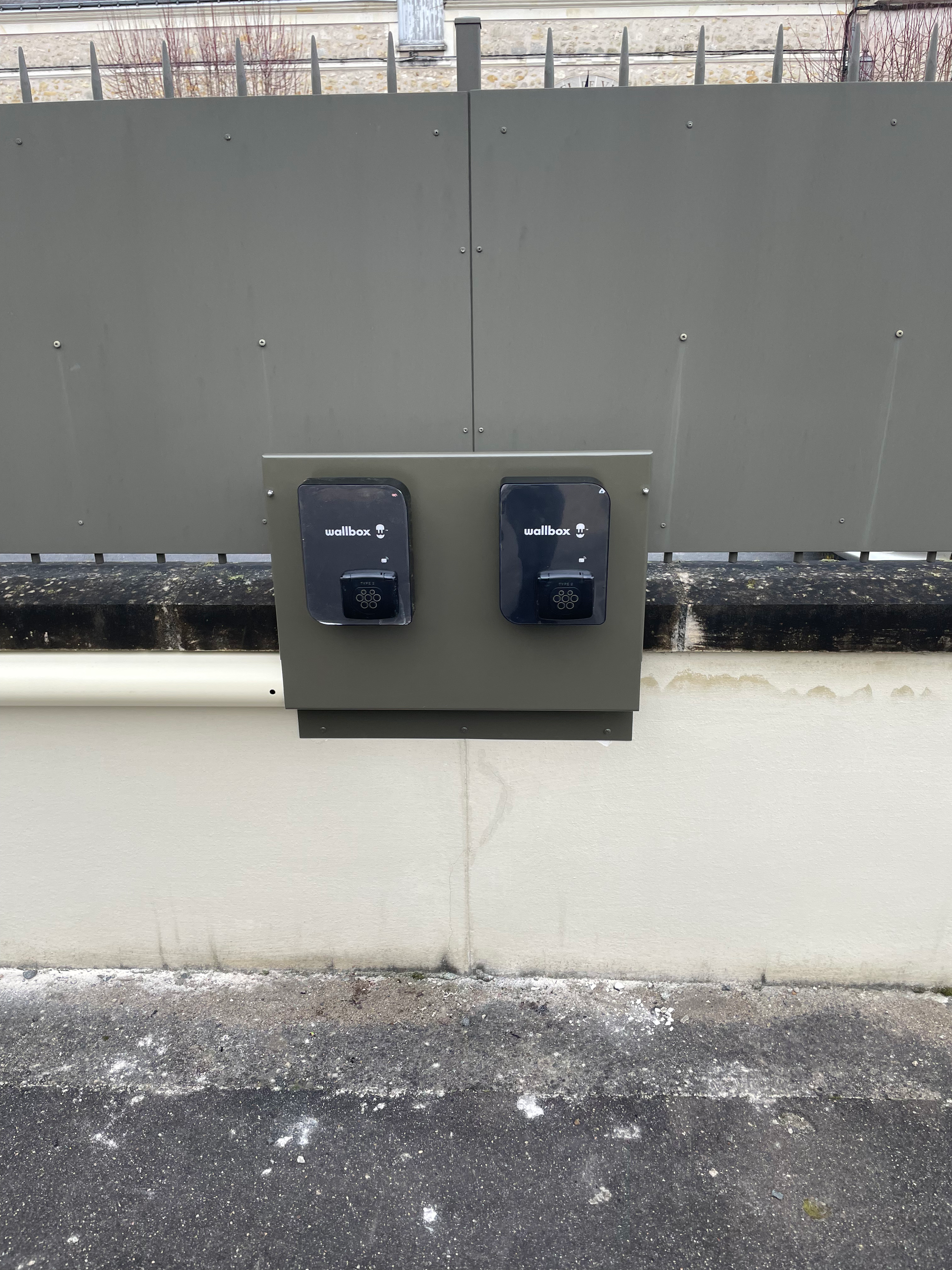 Bornes de recharge pour voitures électriques