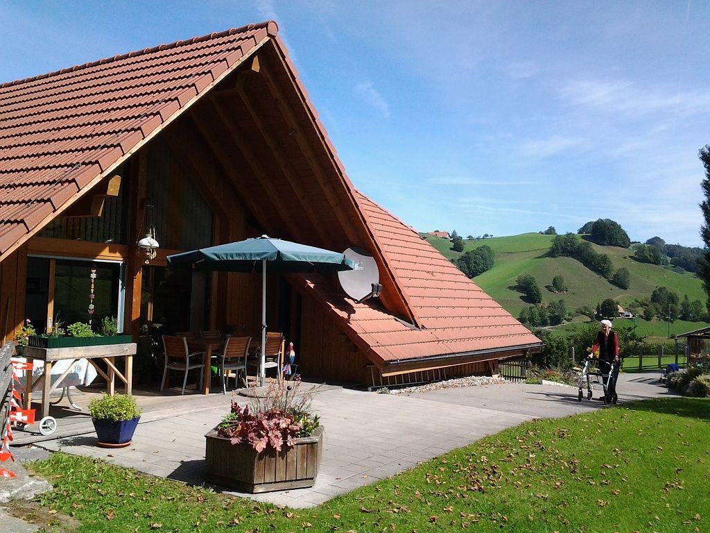 Bauernhof - Betreute Alterswohngemeinschaft - Hinterfultigen