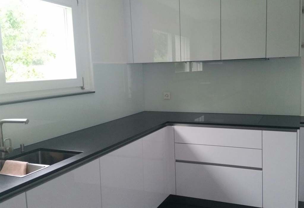 Entre-meubles de cuisine