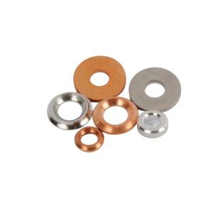 Metallscheiben in verschiedenen Größen und Farben, einschließlich Kupfer und Silber.