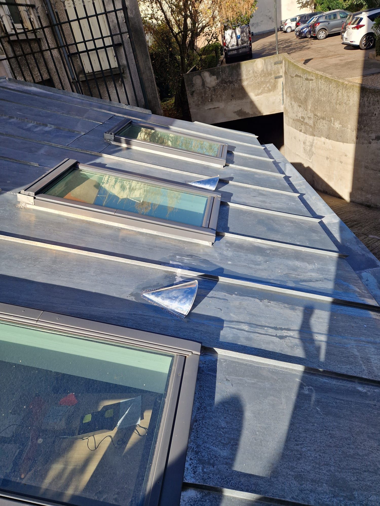 Pose de fenêtres de toit