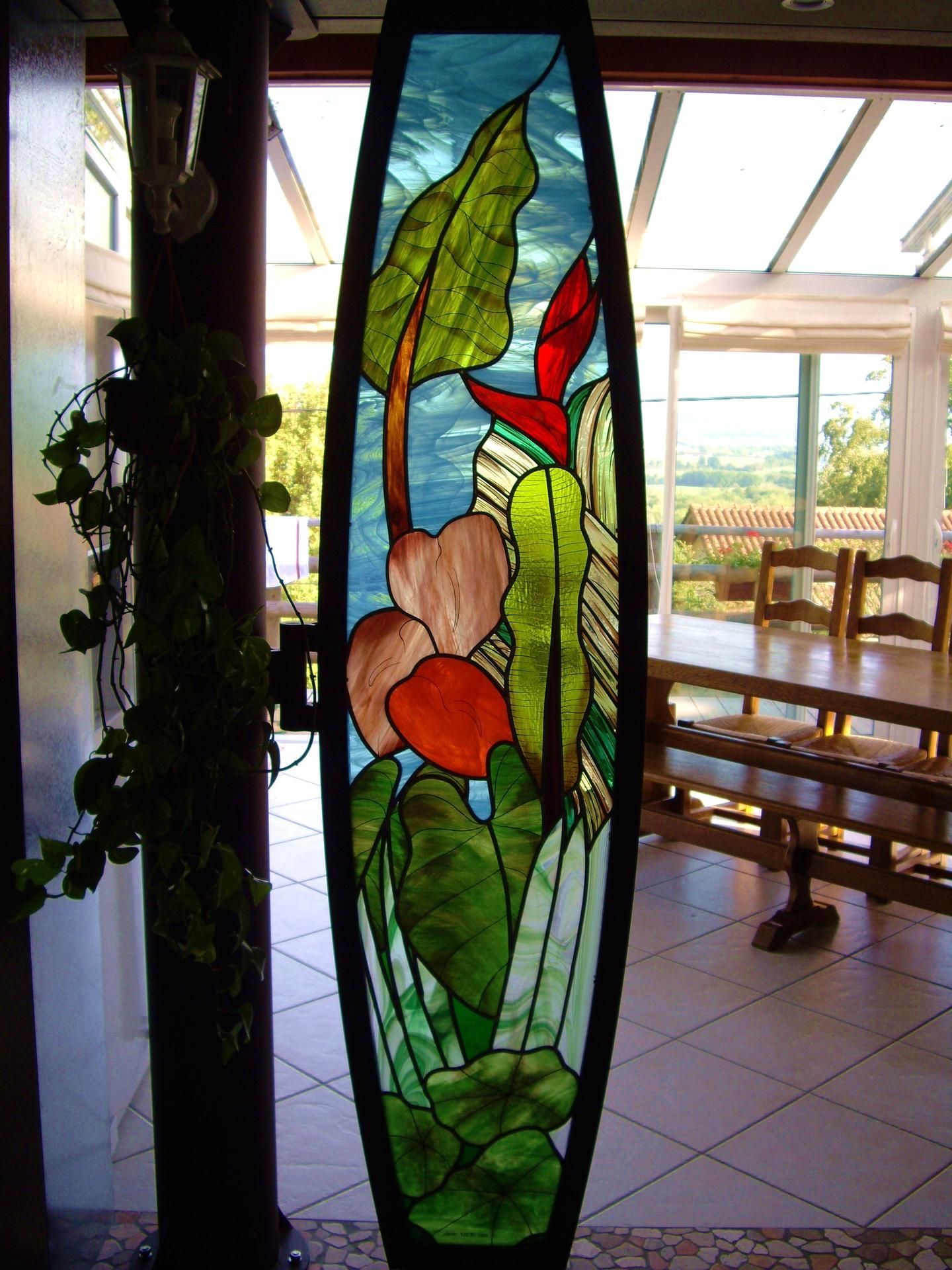 Grand vitrail fleurs