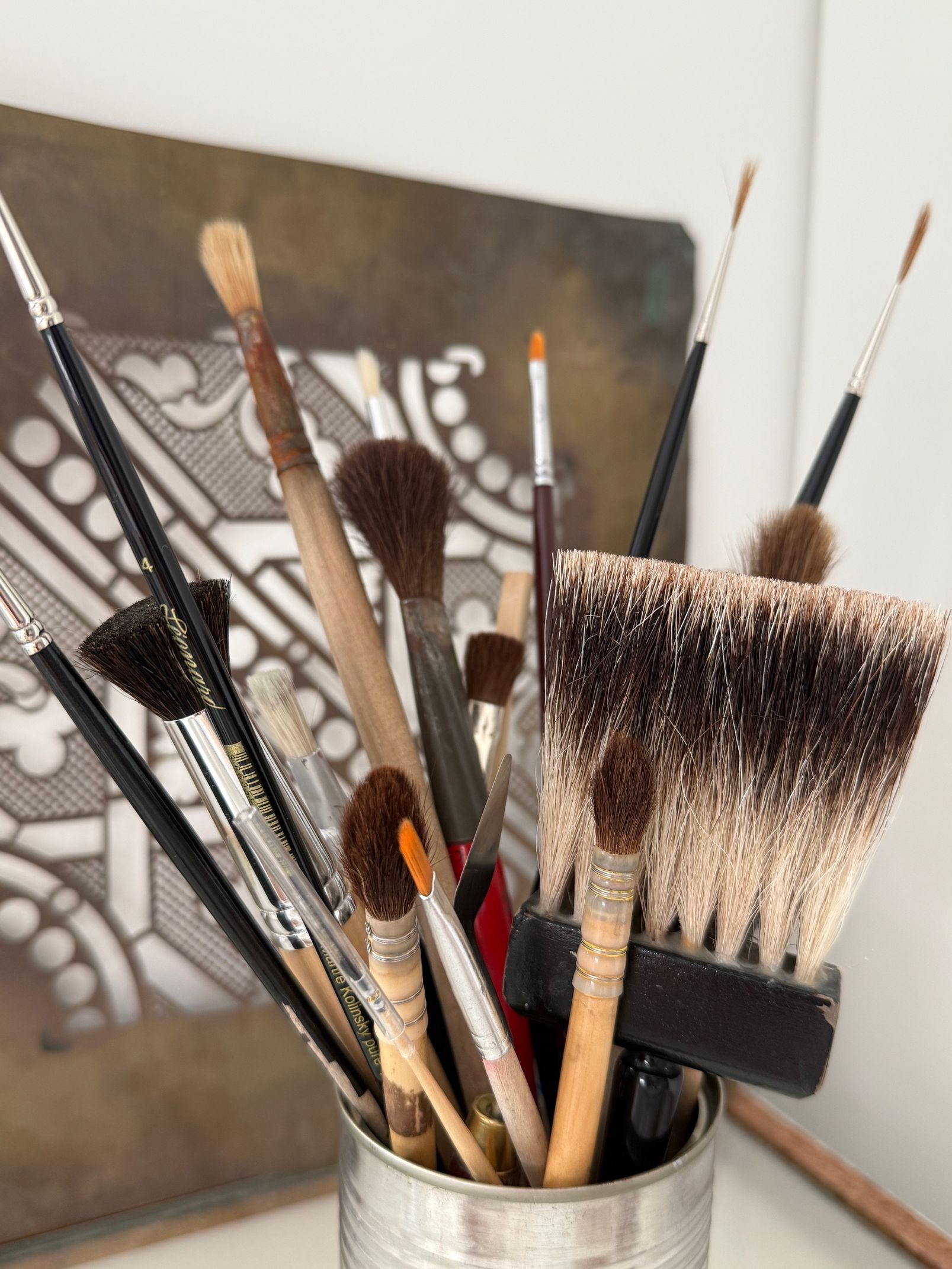 Pinceaux pour le travail de la grisaille et des émaux en vitrail