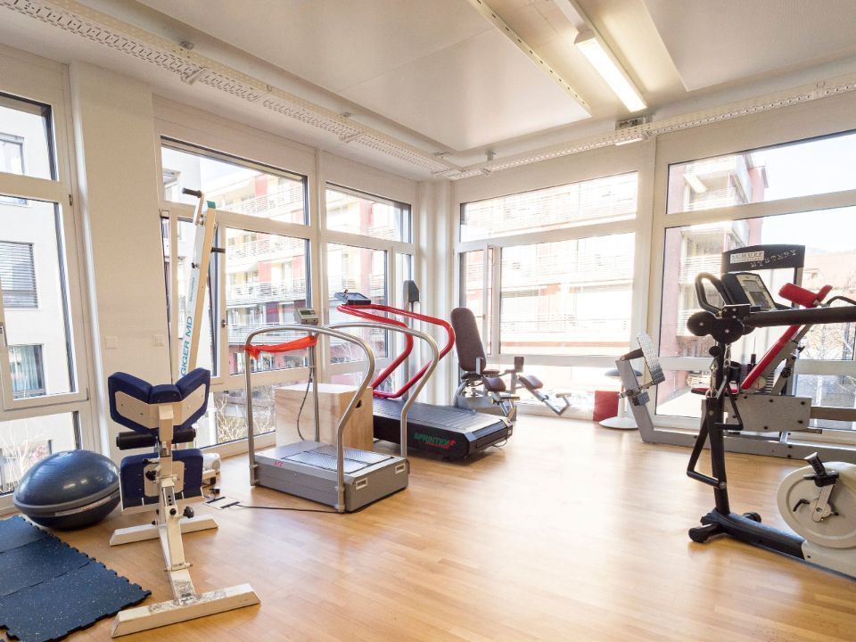 Trainingsraum der Physiotherapie Obstgarten