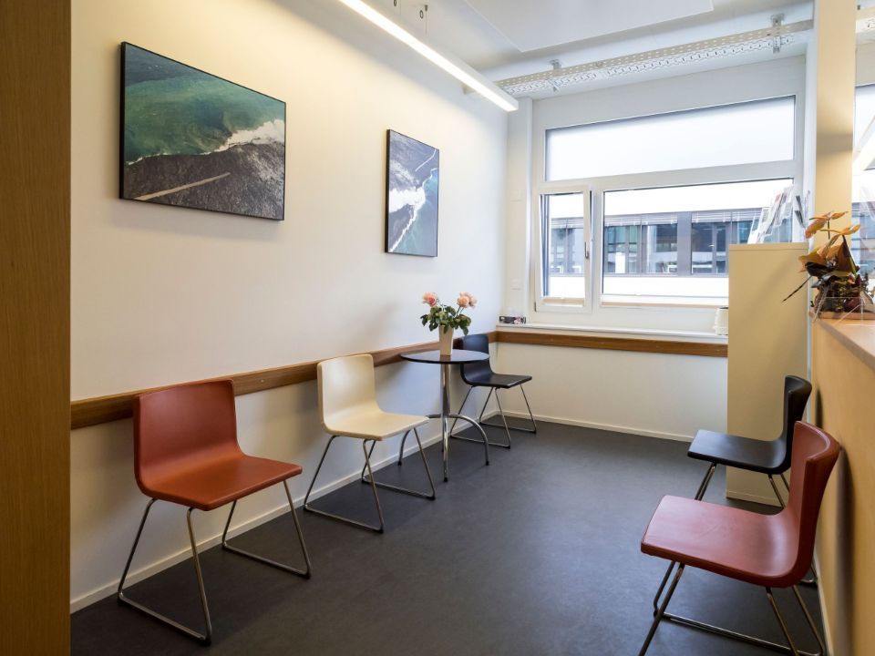 Wartebereich in der Praxis Physiotherapie Obstgarten
