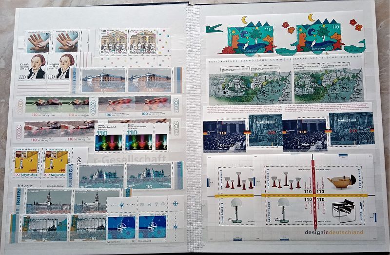 Platzhalter mit deutschem Text, der die Anzeige eines Bildes anbietet; Kontakt-E-Mail-Adresse angegeben.