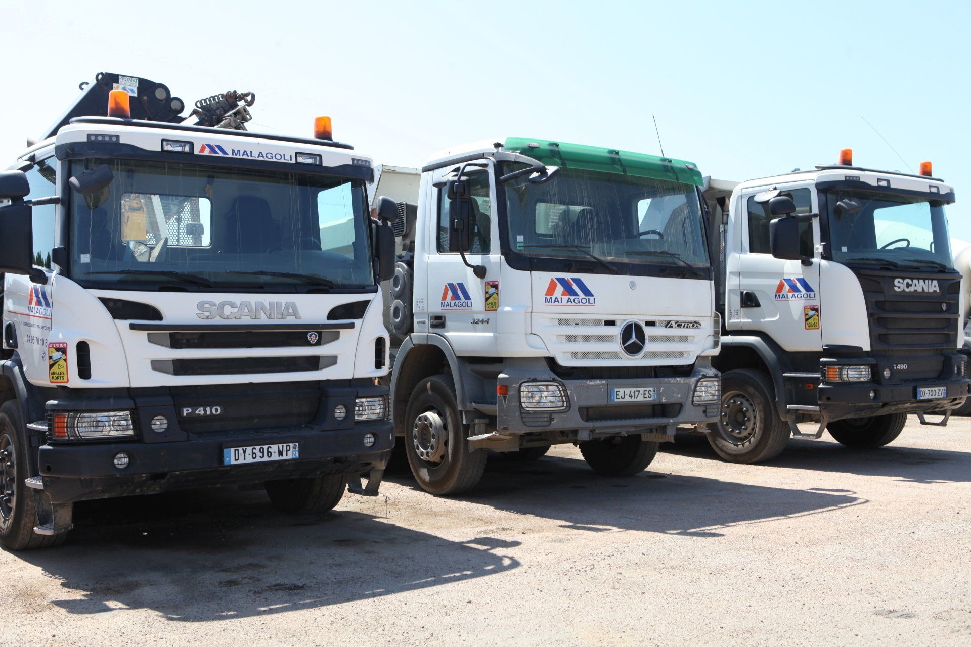 Camions Malagoli de face