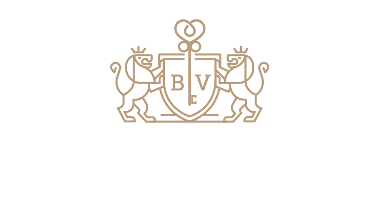 logo beach house villa