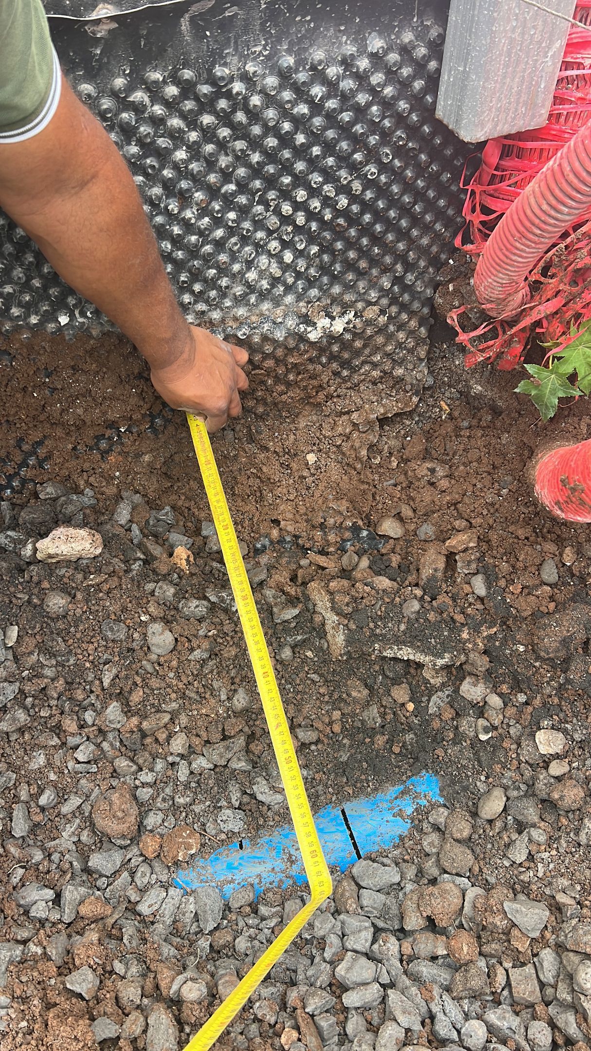 Mesure d'un tuyau d'eau