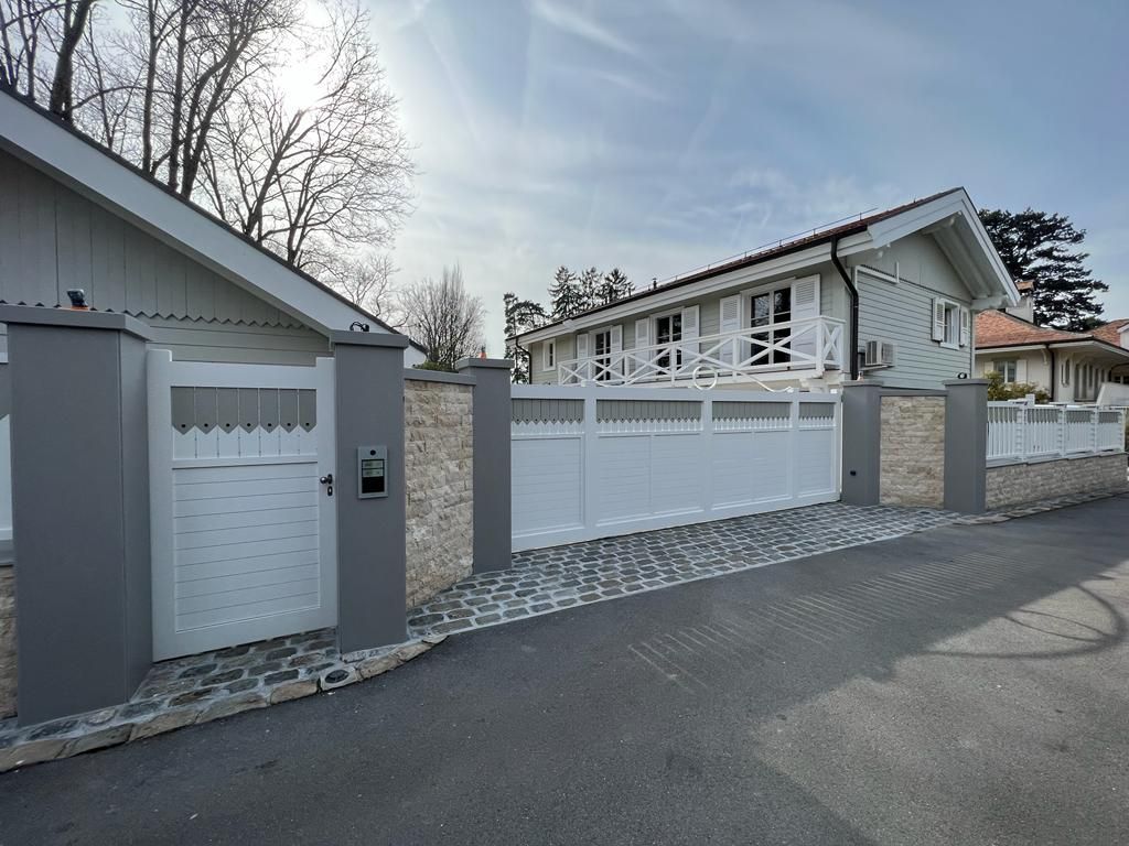 Portail coulissant aluminium