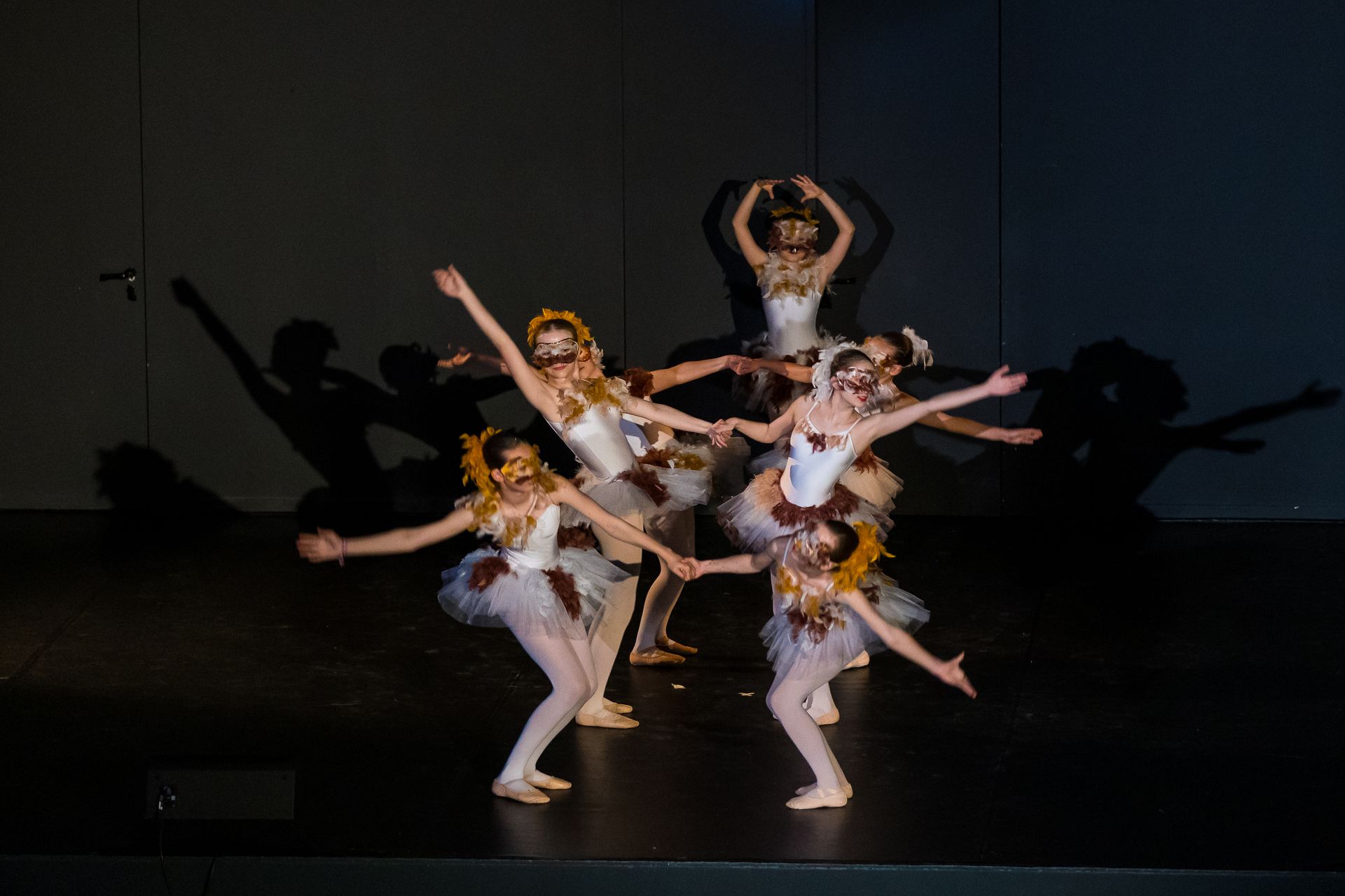 Ballettpose Tanzschule im Hof