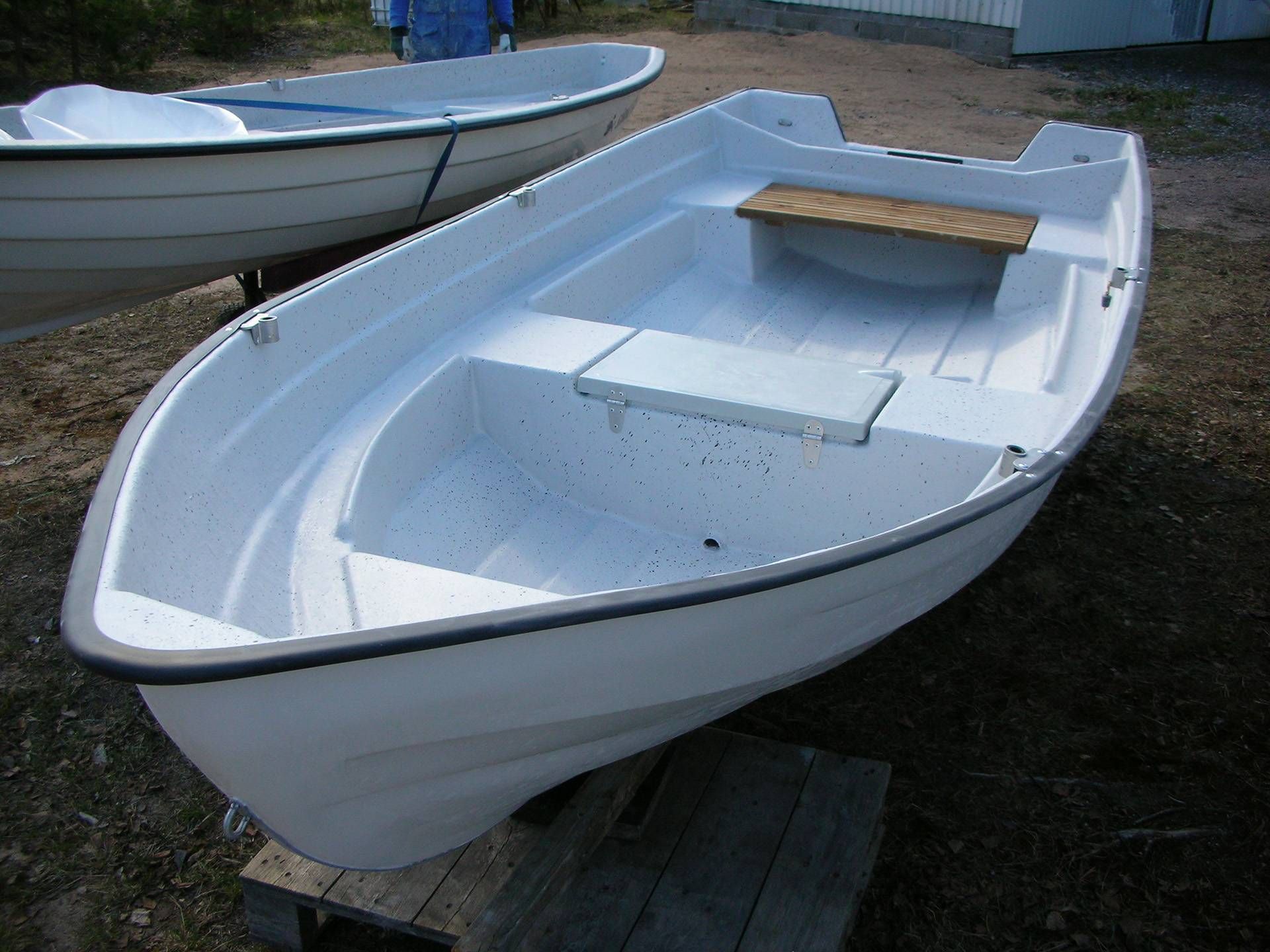 SÄRKI 410 - Soutuvene