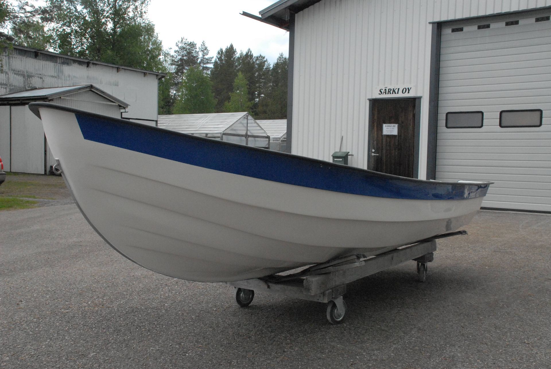 SÄRKI 410 - Soutuvene