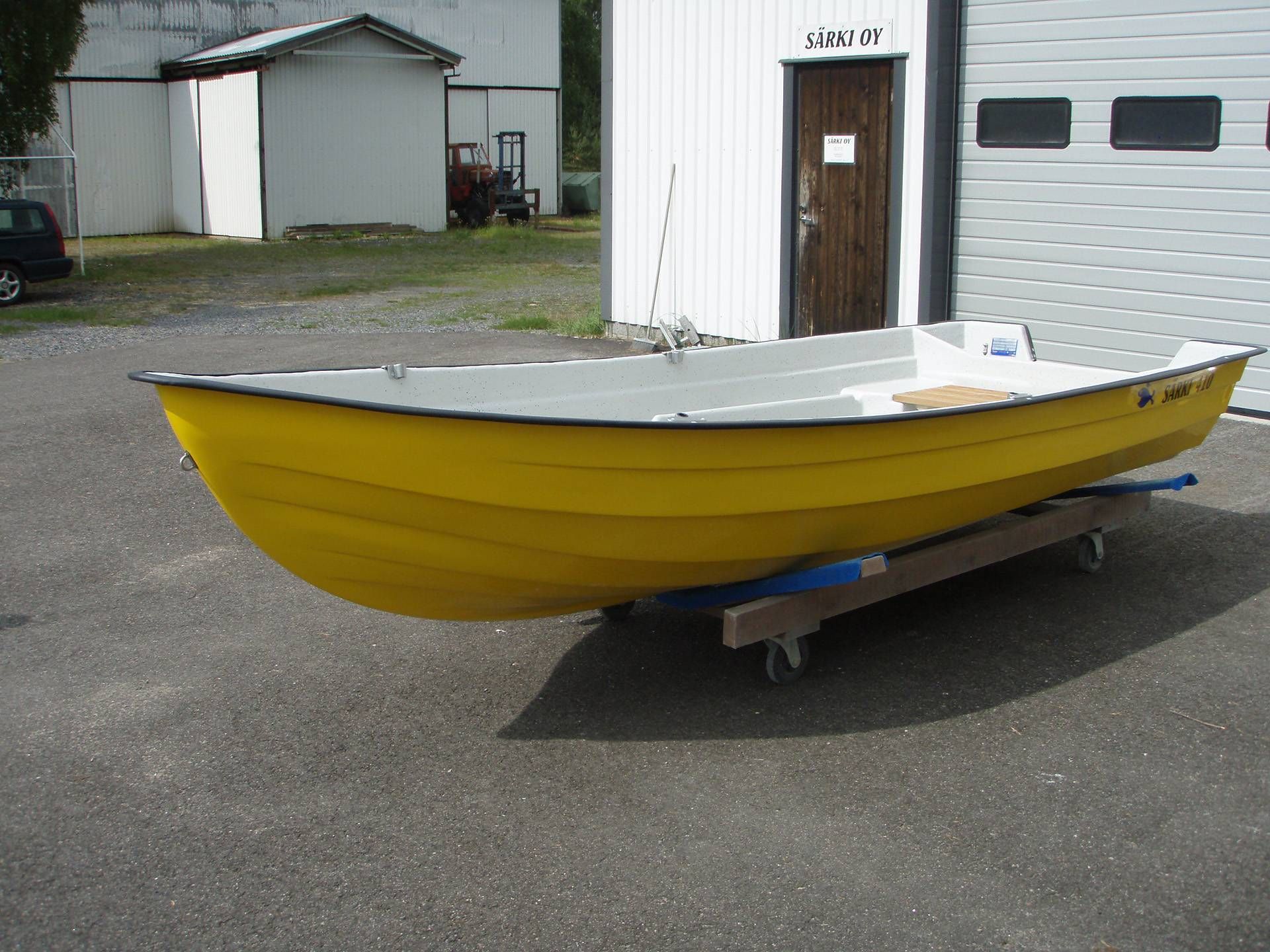 SÄRKI 410 - Soutuvene