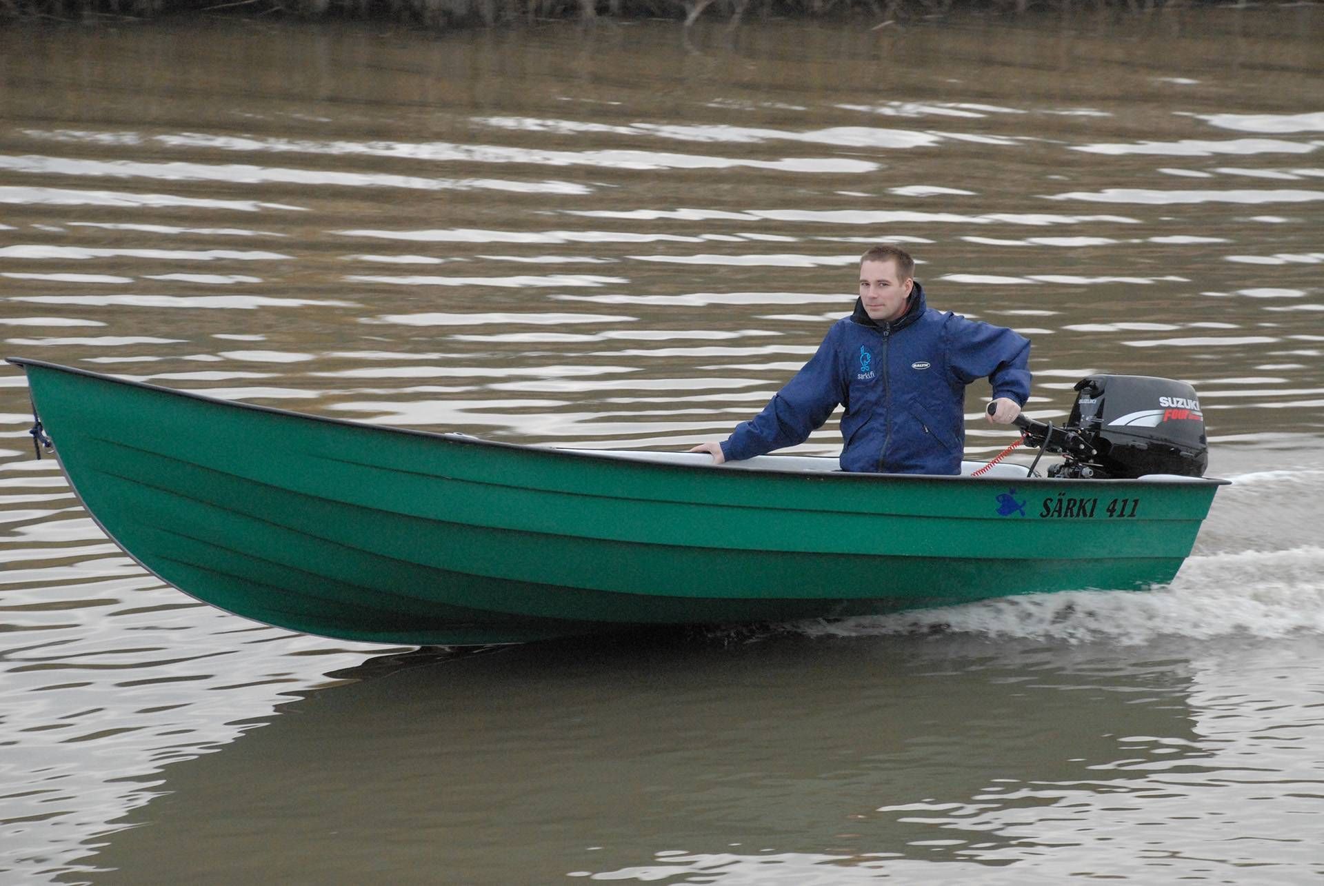 SÄRKI 411 - Soutuvene
