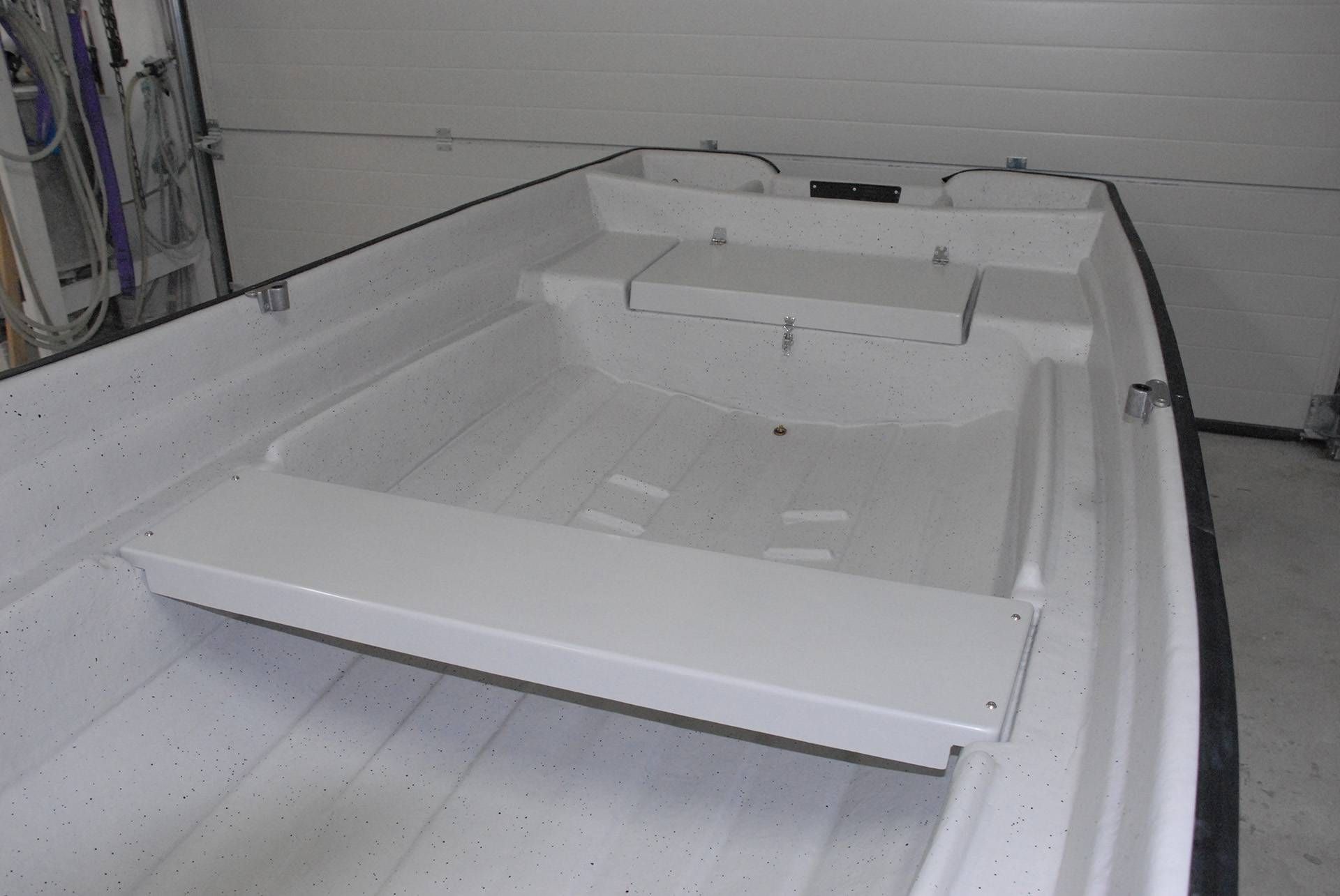 SÄRKI 411 - Soutuvene