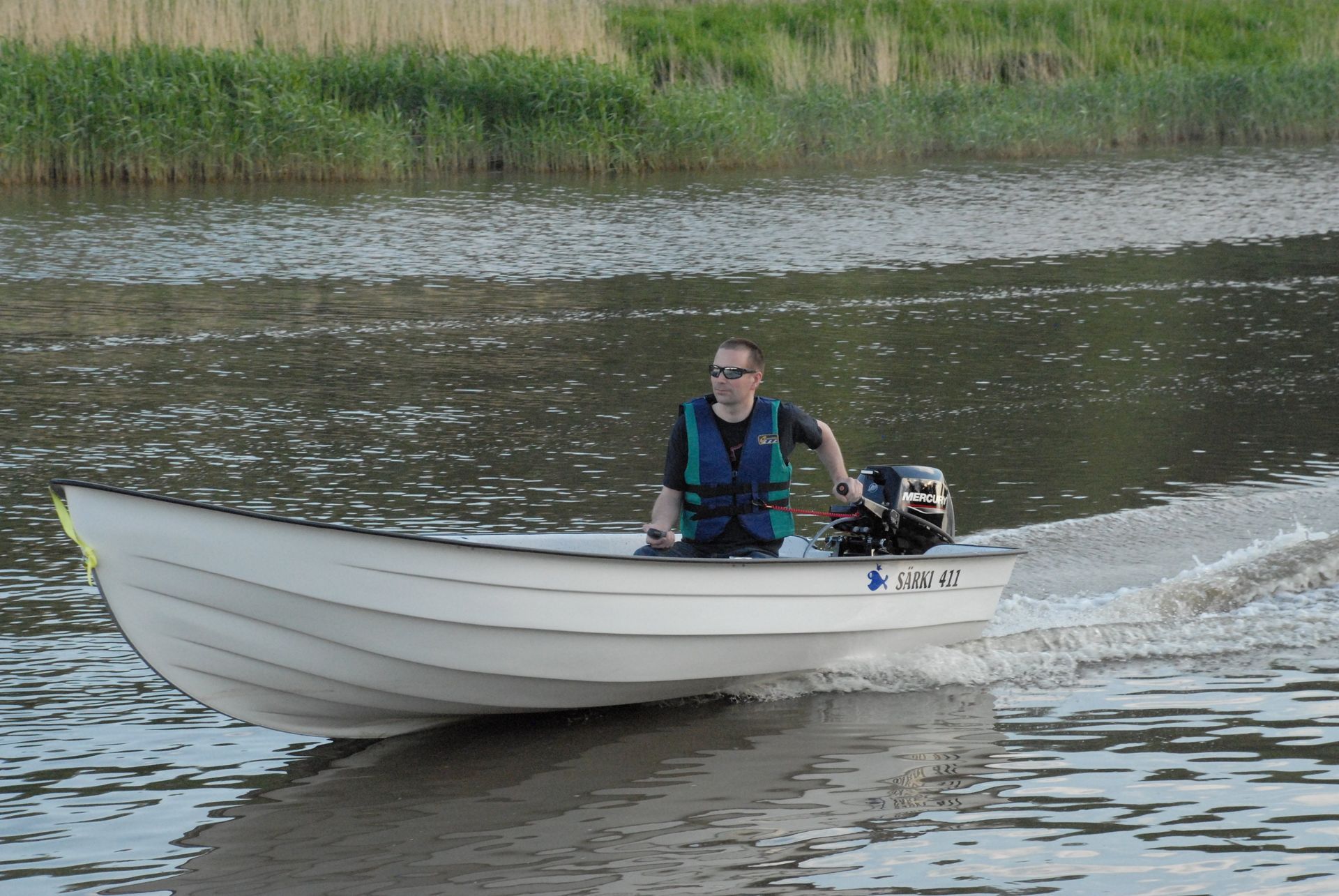 SÄRKI 411 - Soutuvene