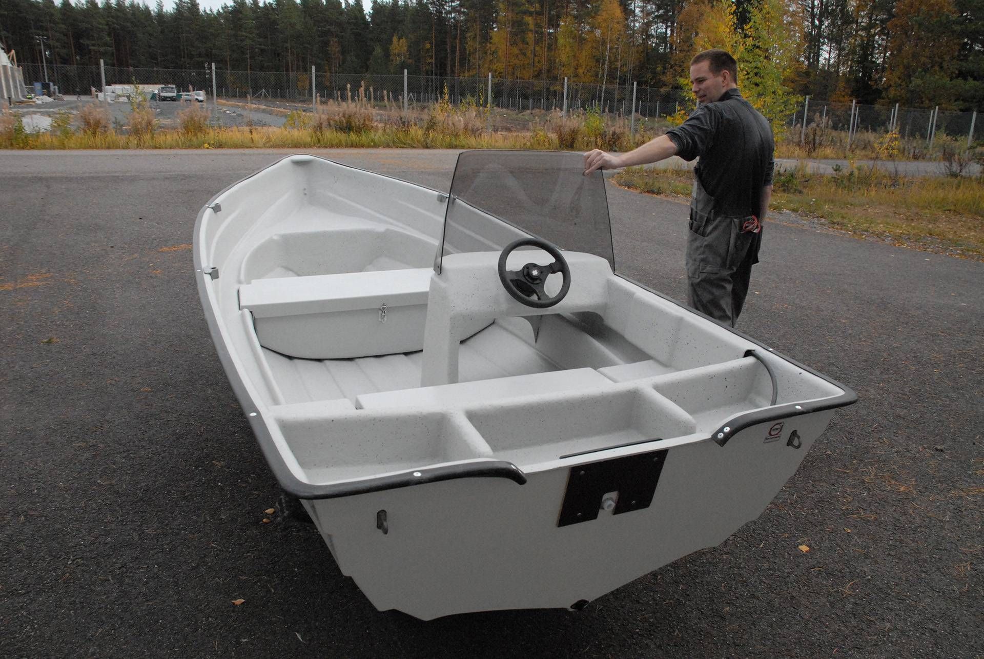 SÄRKI 411 R - Pulpettivene