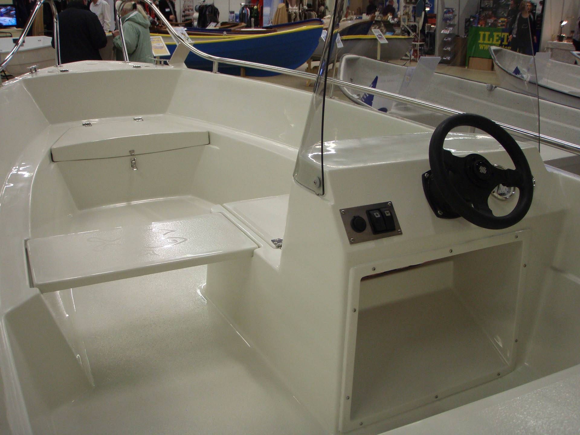 SÄRKI 430 - Pulpettivene