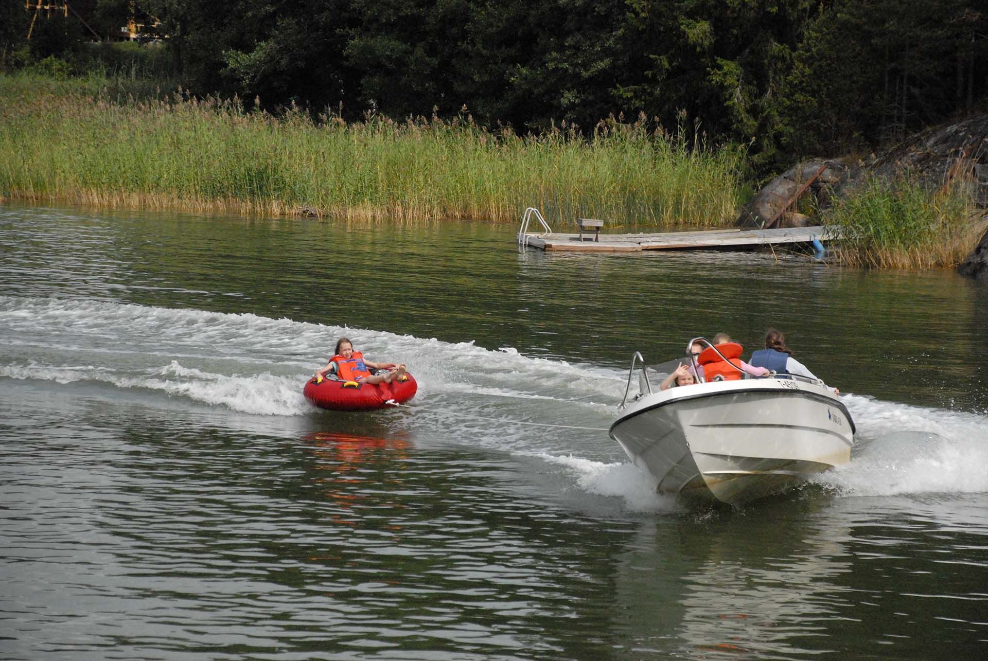 SÄRKI 430 - Pulpettivene