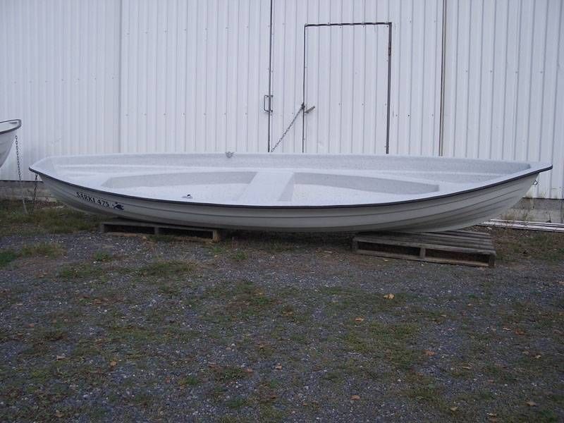 SÄRKI 475 - Soutuvene