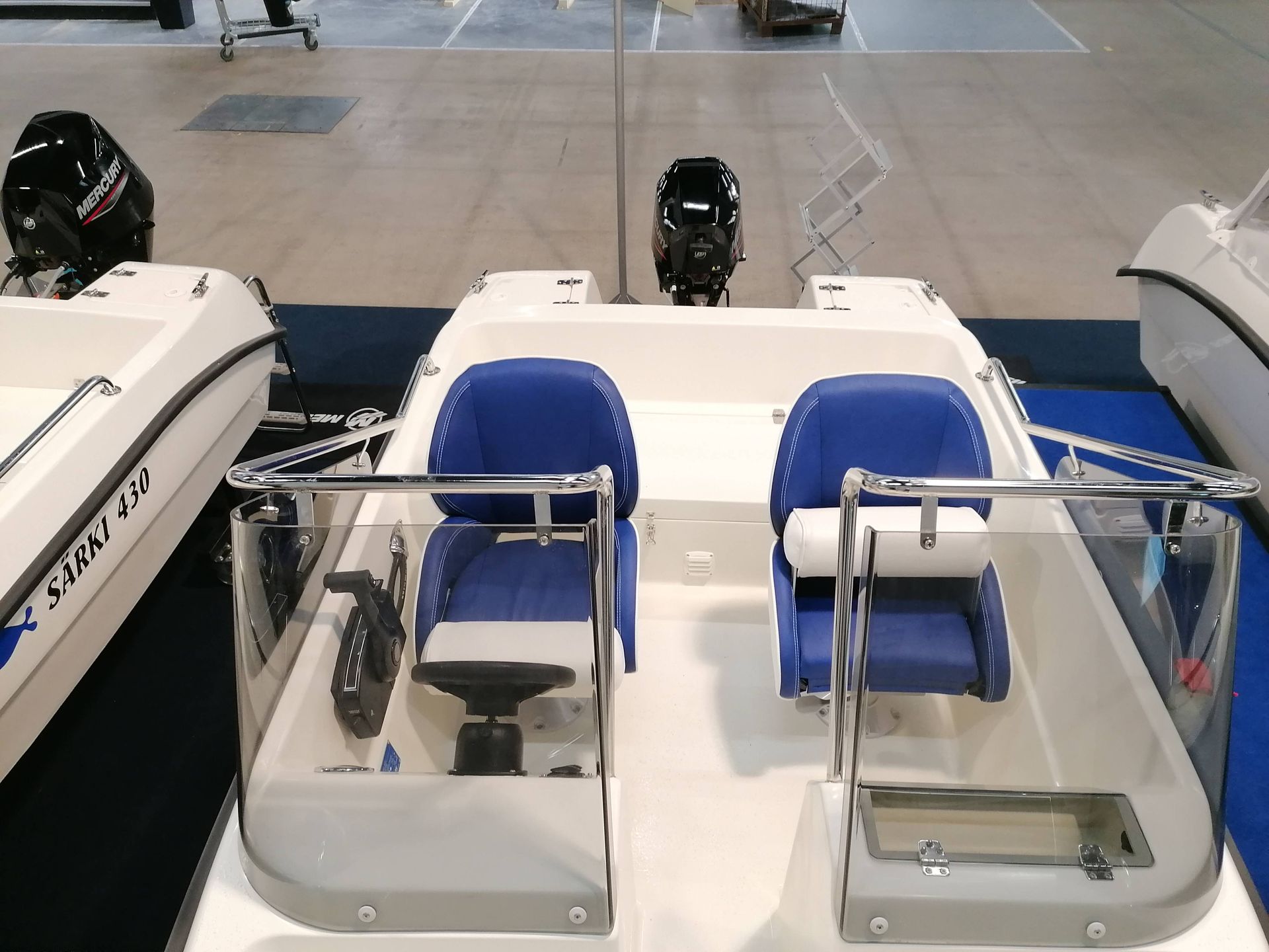 SÄRKI 430 TC - Tuplapulpettivene