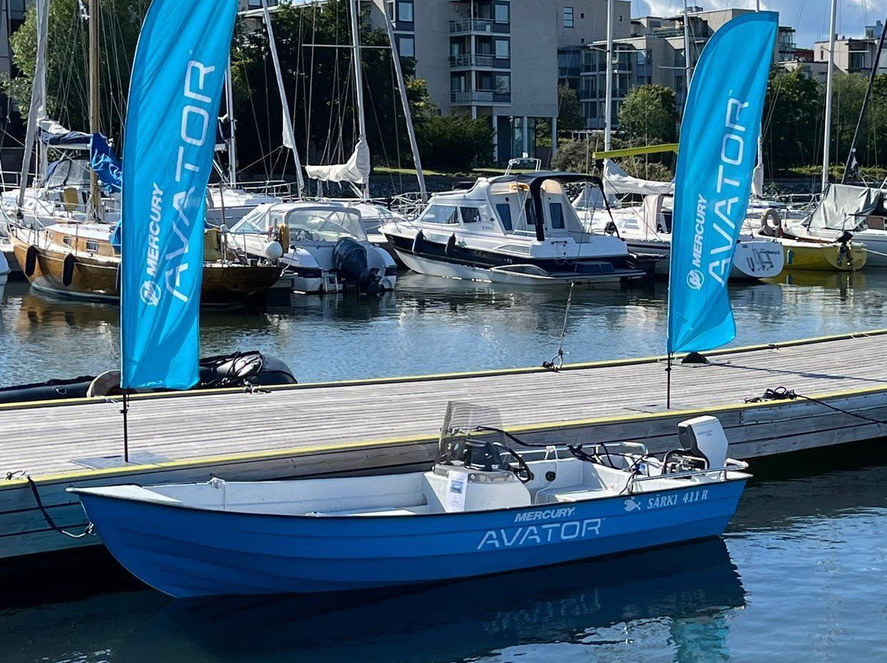 Särki 411 R Avator - Sähköpulpettivene