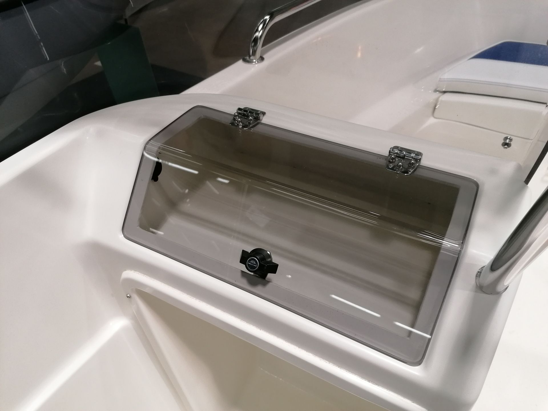 SÄRKI 430 TC - Tuplapulpettivene