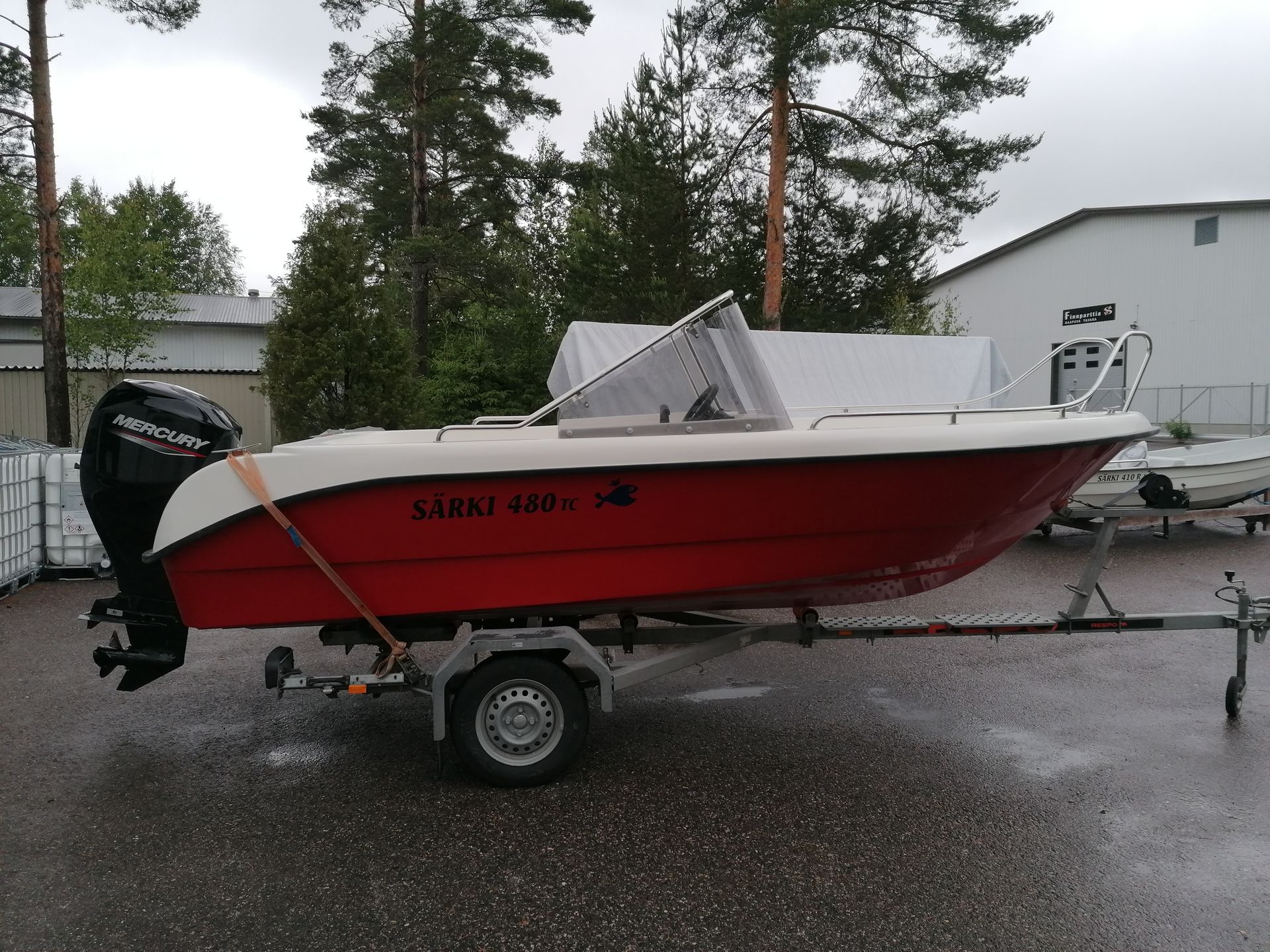 SÄRKI 480 TC - Tuplapulpettivene