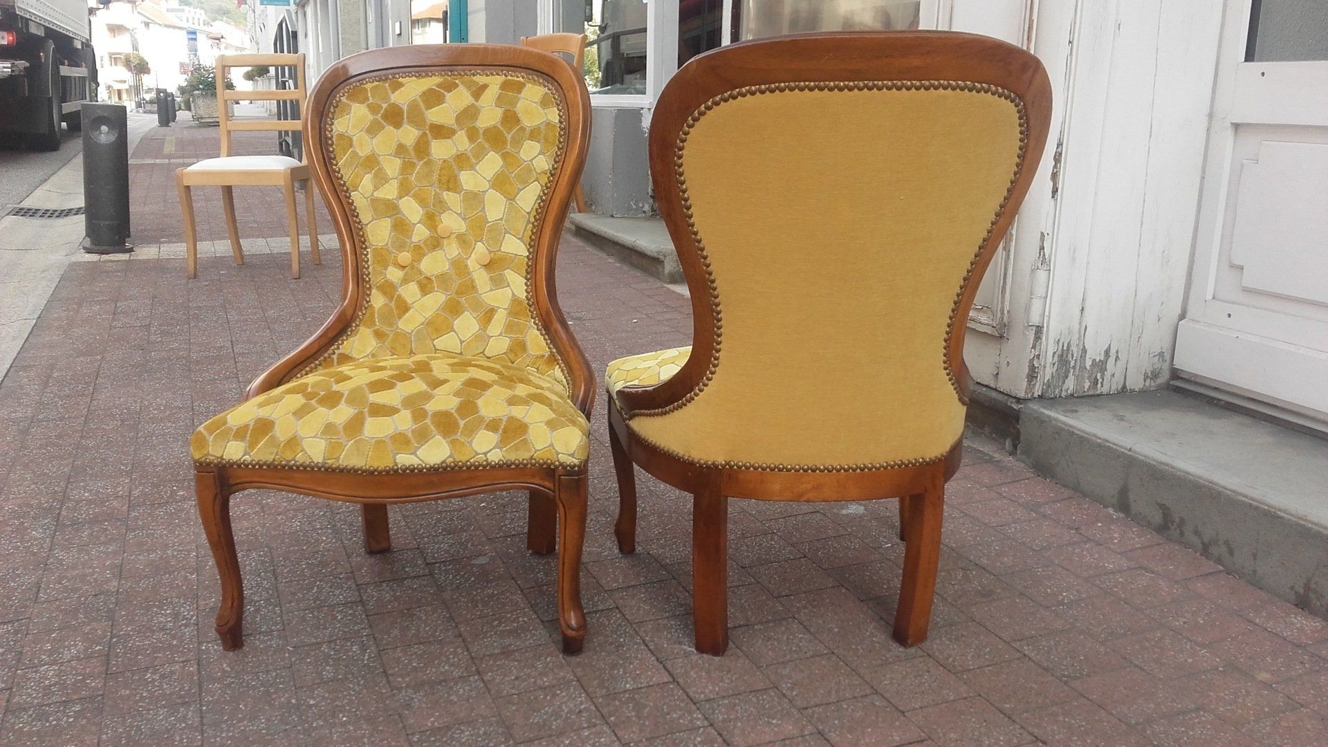 Fauteuil de face et de dos