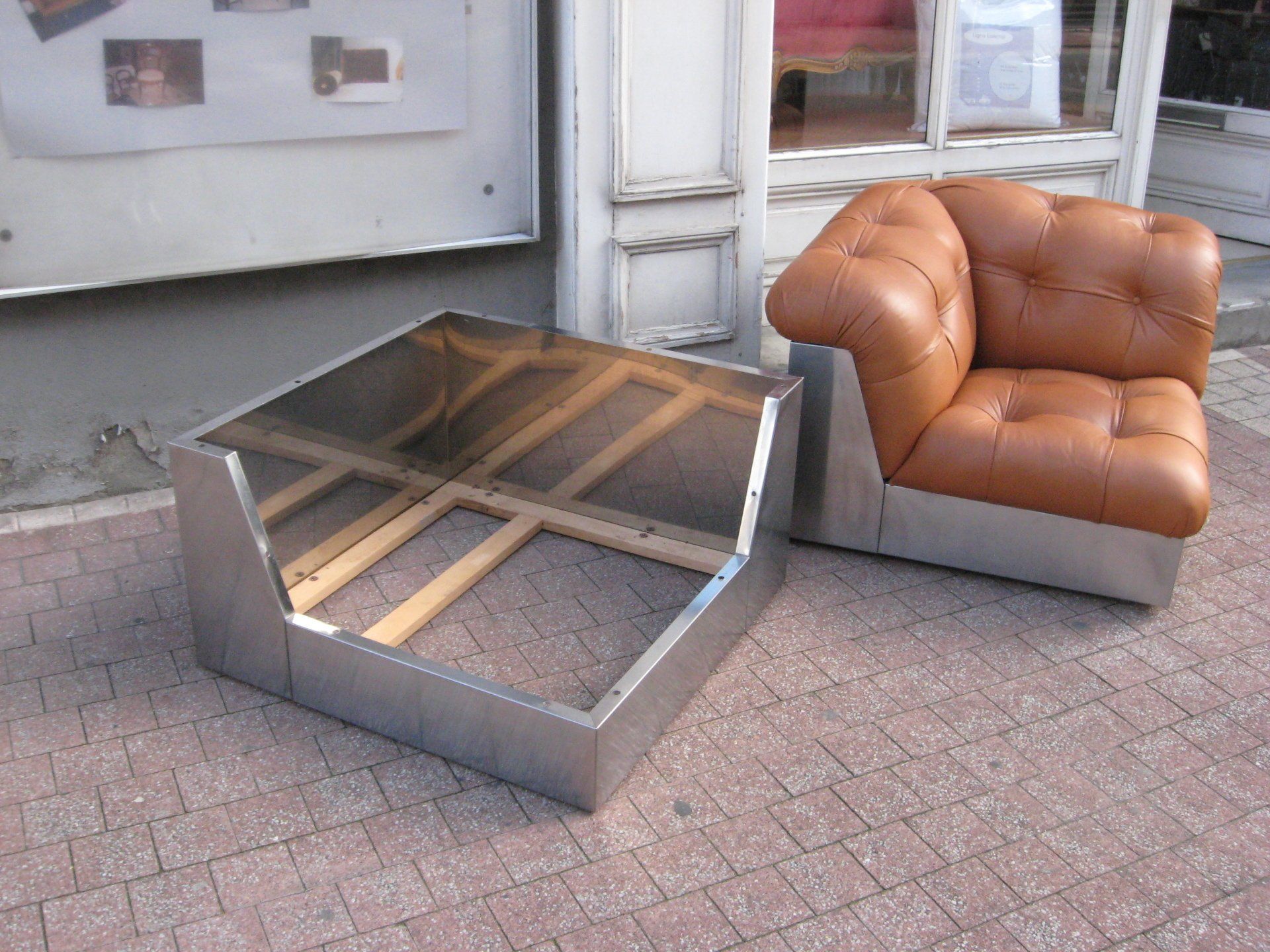 Fauteuil à angle à réparer