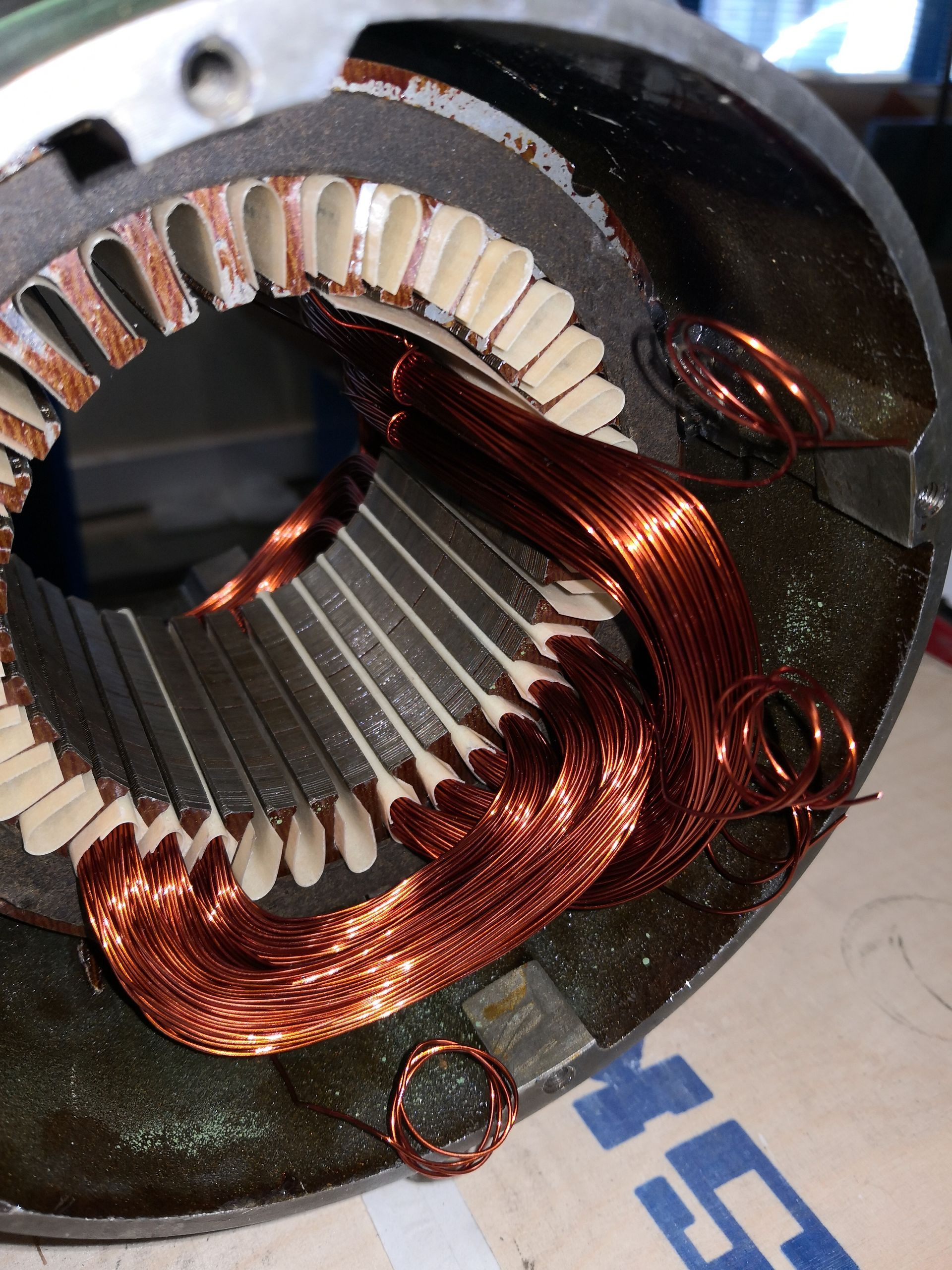 Câbles fins vu de près