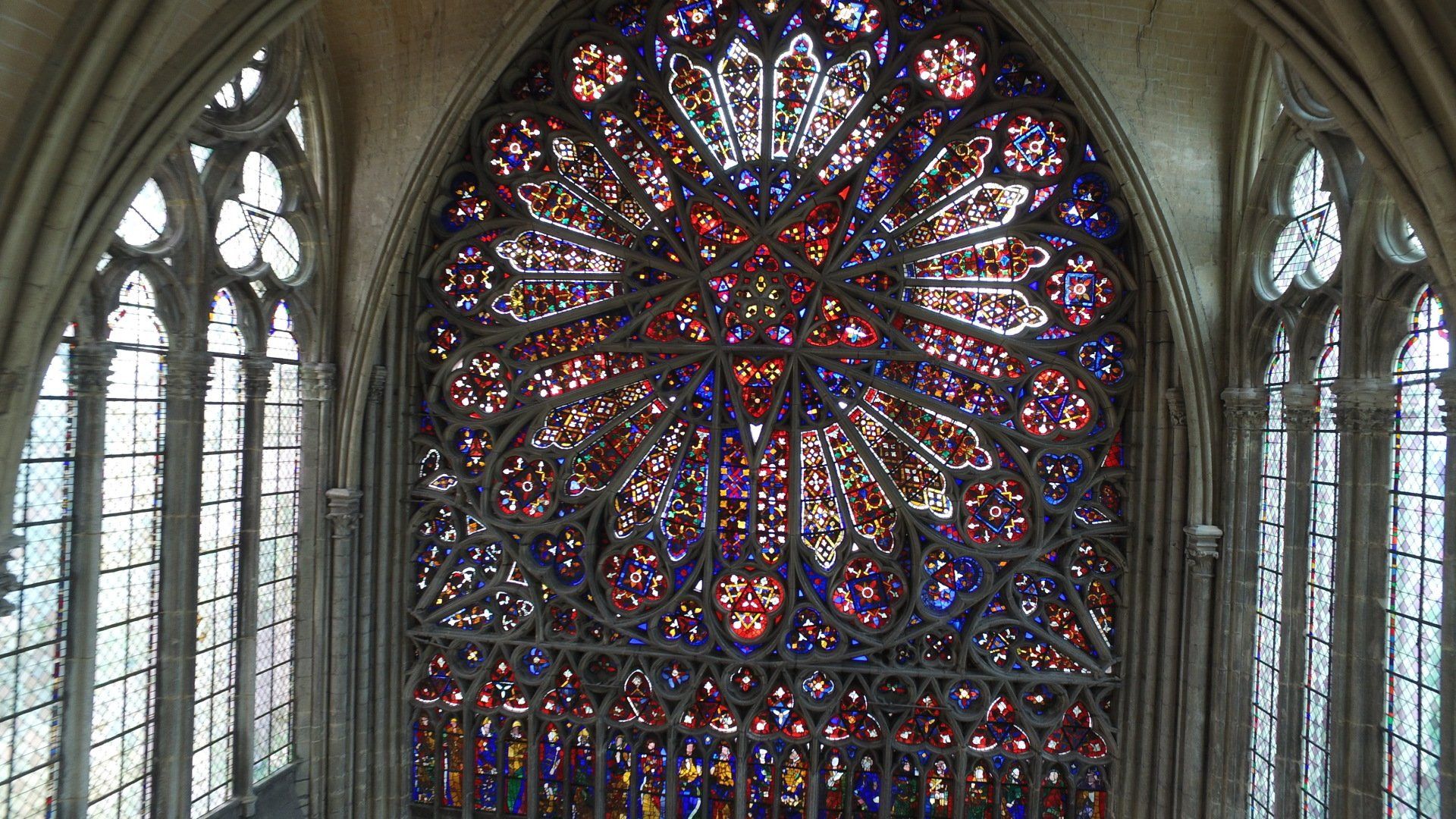 Restauration vitraux rosace